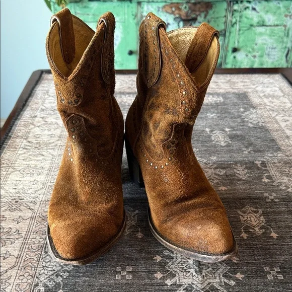 Idyllwind Distressed Suede Studded Cowboy Boots - Picture 3 of 11